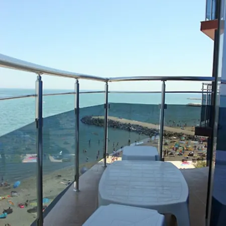 Sunny Bay Hotel