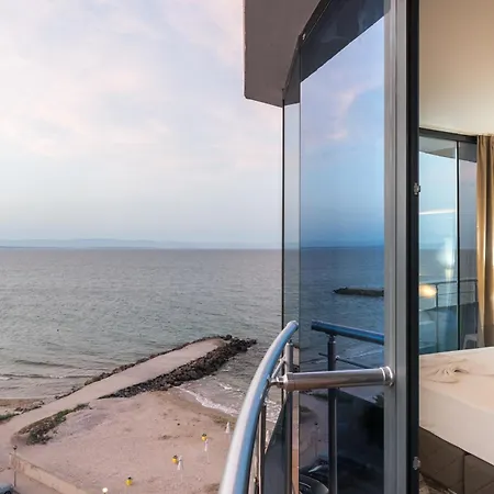 Sunny Bay 3* 포마리