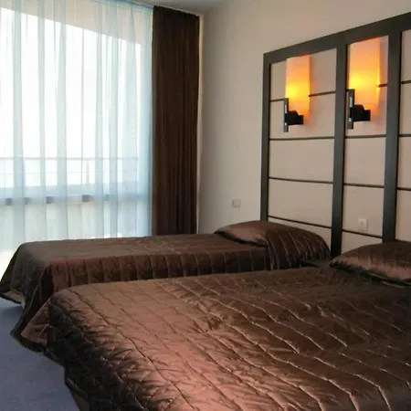 Sunny Bay 3* 포마리